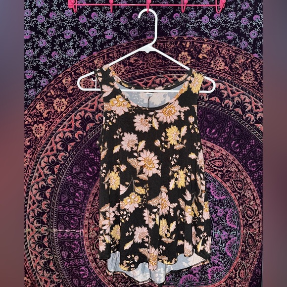 Old Navy Luxe Top - Picture 1 of 3